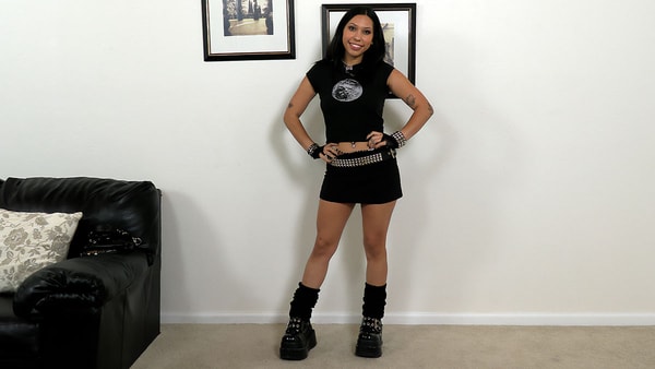 Sexy Goth Girl Painal XXX backroom casting couch video
