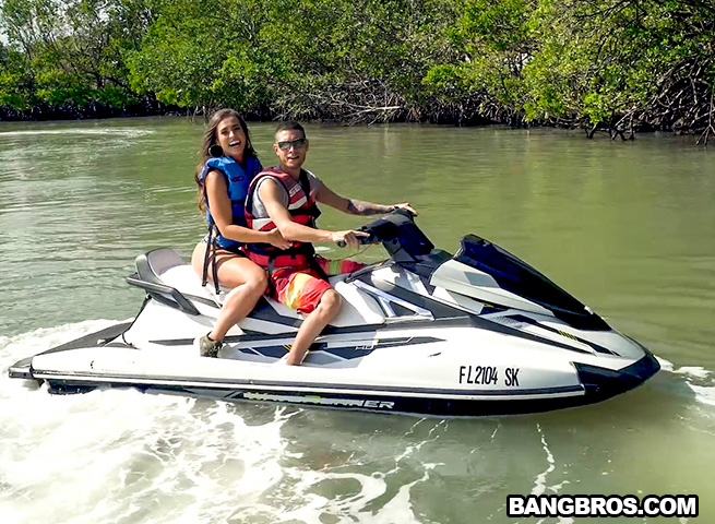 Kelsi Monroe's Island assparade Bang USA bangbros XXX