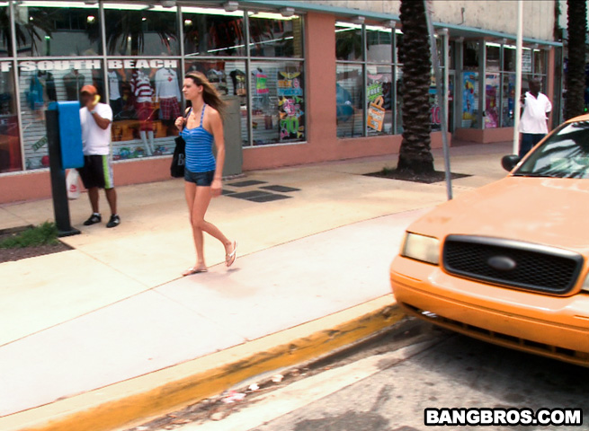 Naomi Right On! bangbus Bang USA bangbros XXX