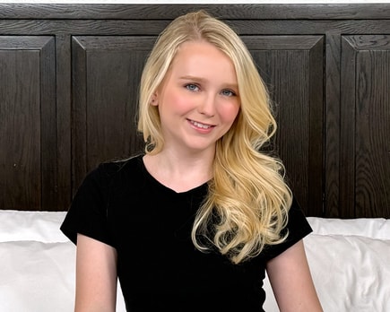 Phoebe Blue