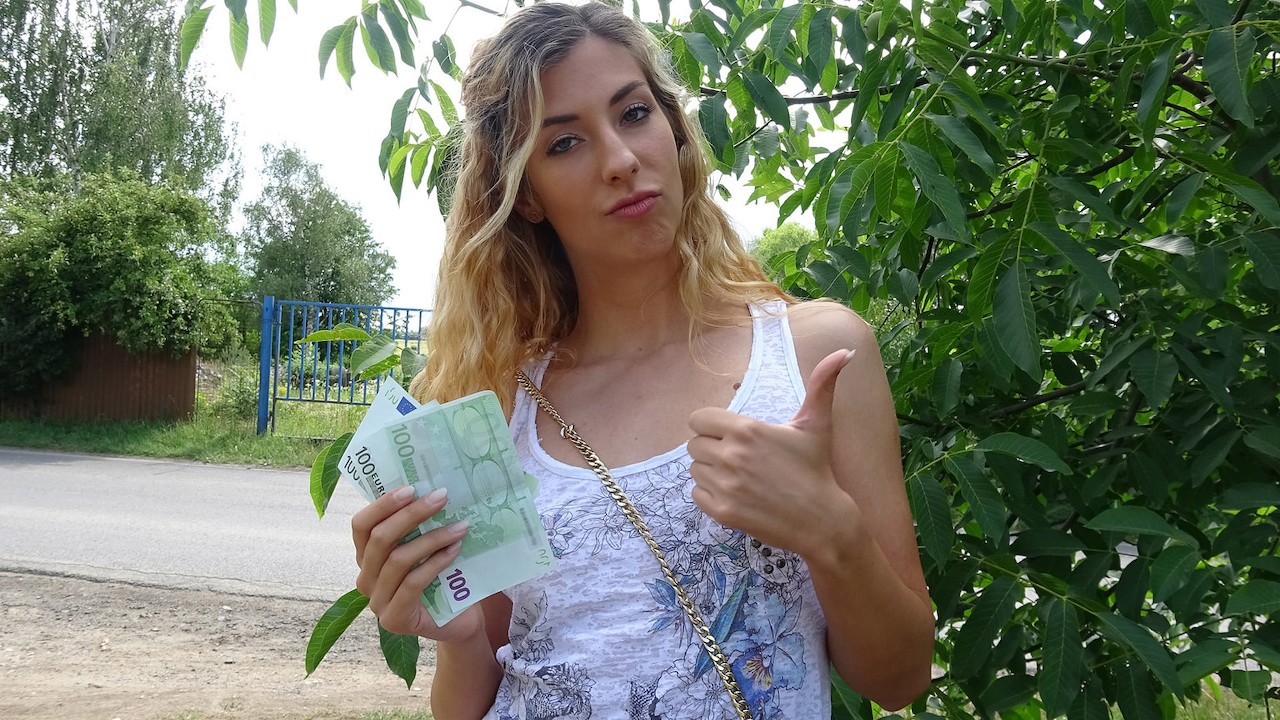 Shona is caught fucking in public