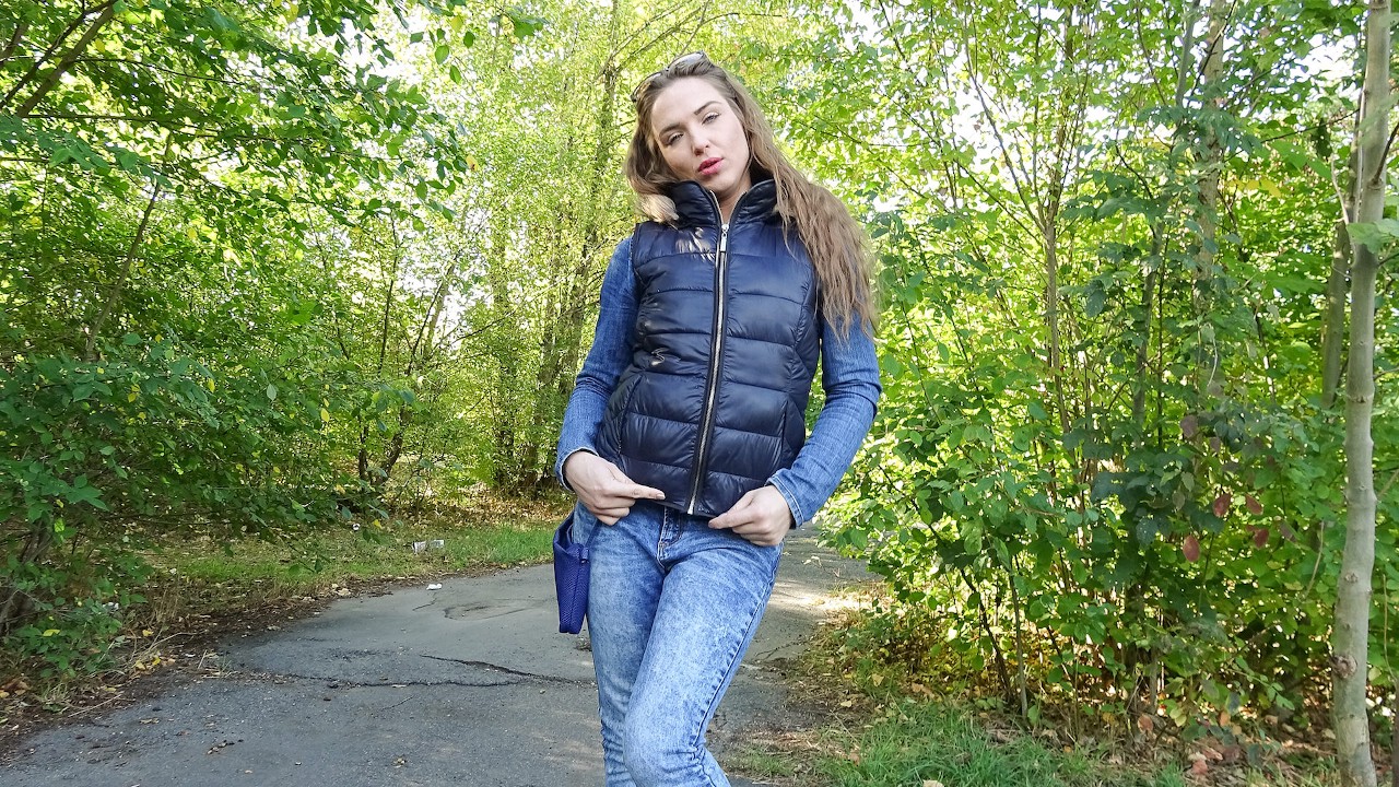 Party babe fucks by the lake