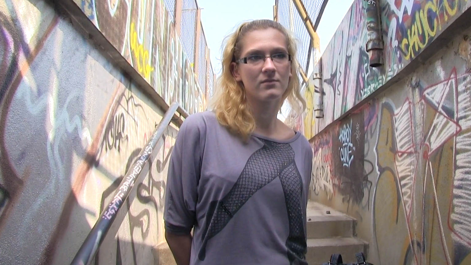 Stranger Offers Nerdy Blonde A Modeling Job If She Fucks Him Outdoors