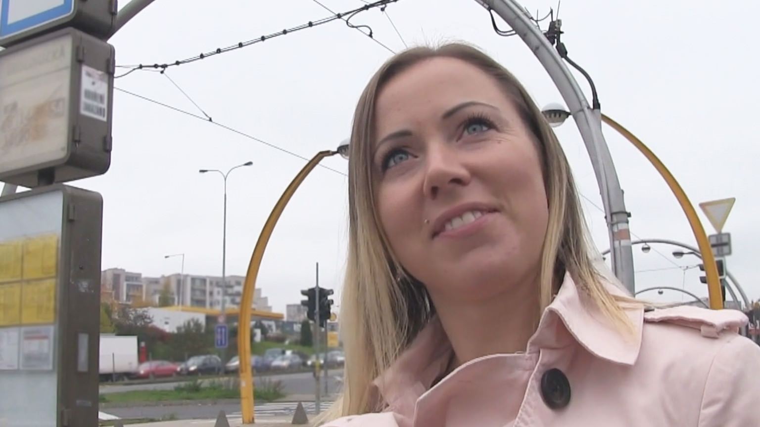 Cute Blonde Opens Legs for Free Transit
