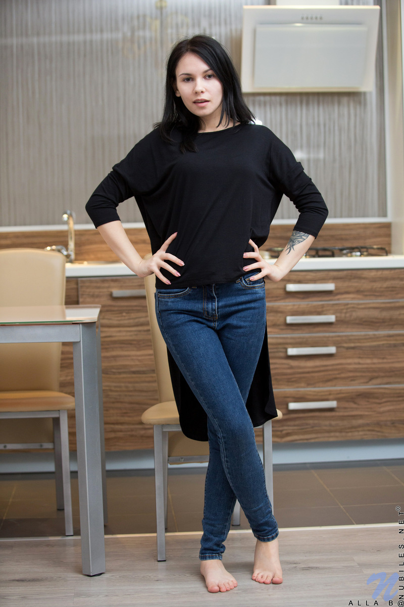 Alla B - Young Twenty One - nubiles XXX - photo #3