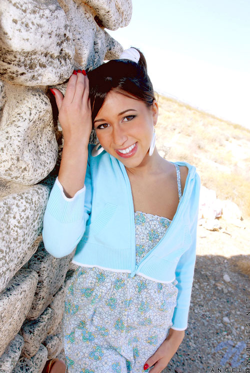 Angel - No Bra - nubiles XXX - photo #7