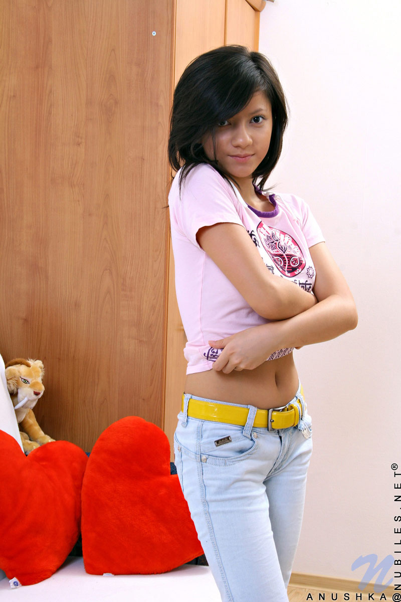 Anushka - Teenhole - nubiles XXX - photo #1