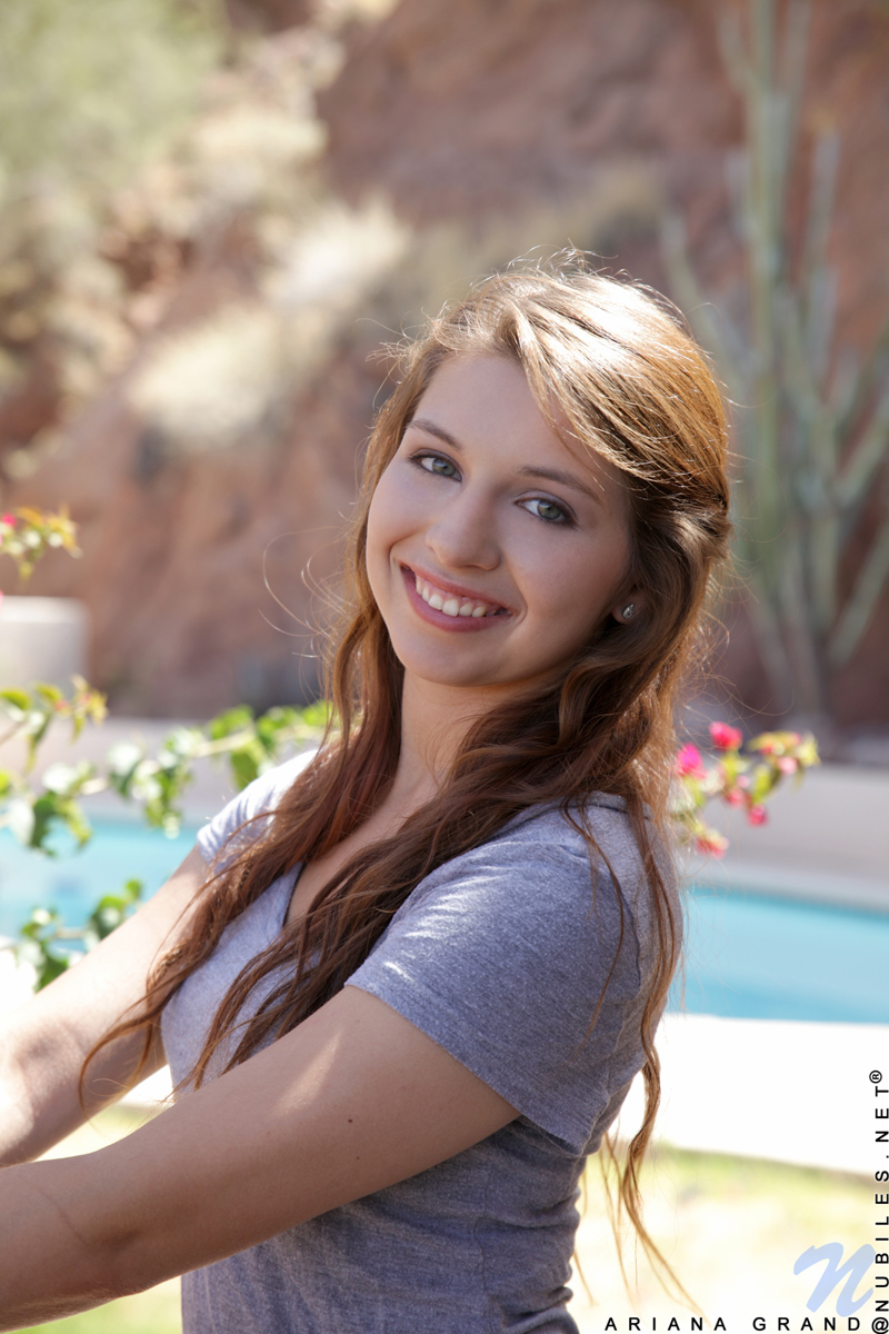 Ariana Grand - Cutie Pie - nubiles XXX - photo #1