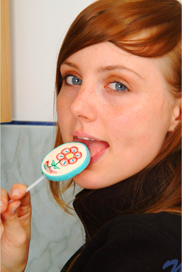 Nubiles Lollipop with Beth