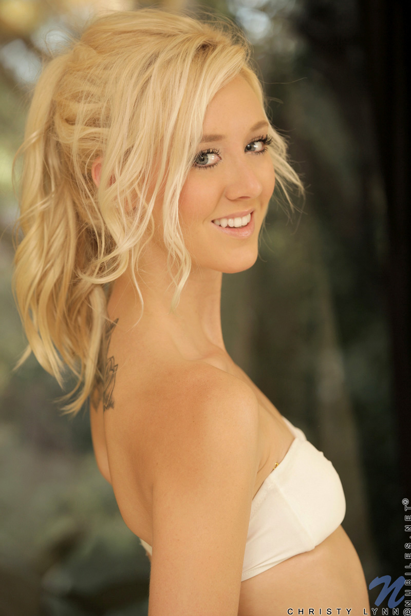 Christy Lynn - Wet Pussy Play - nubiles XXX - photo #2