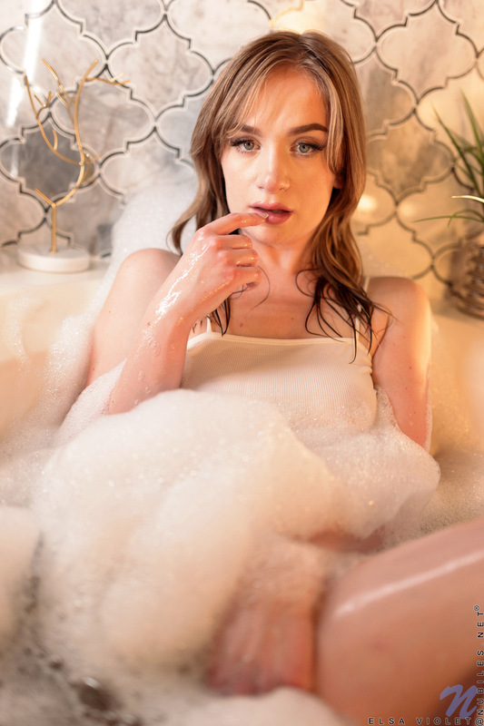 Elsa Violet - Cum With Me - nubiles XXX - photo #6