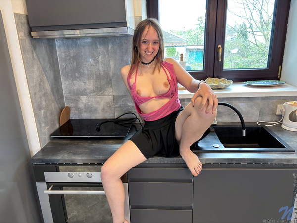 Emejota - Ready To Eat - nubiles XXX - photo #3