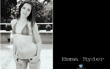 Nubiles Emma Ryder XXX photo