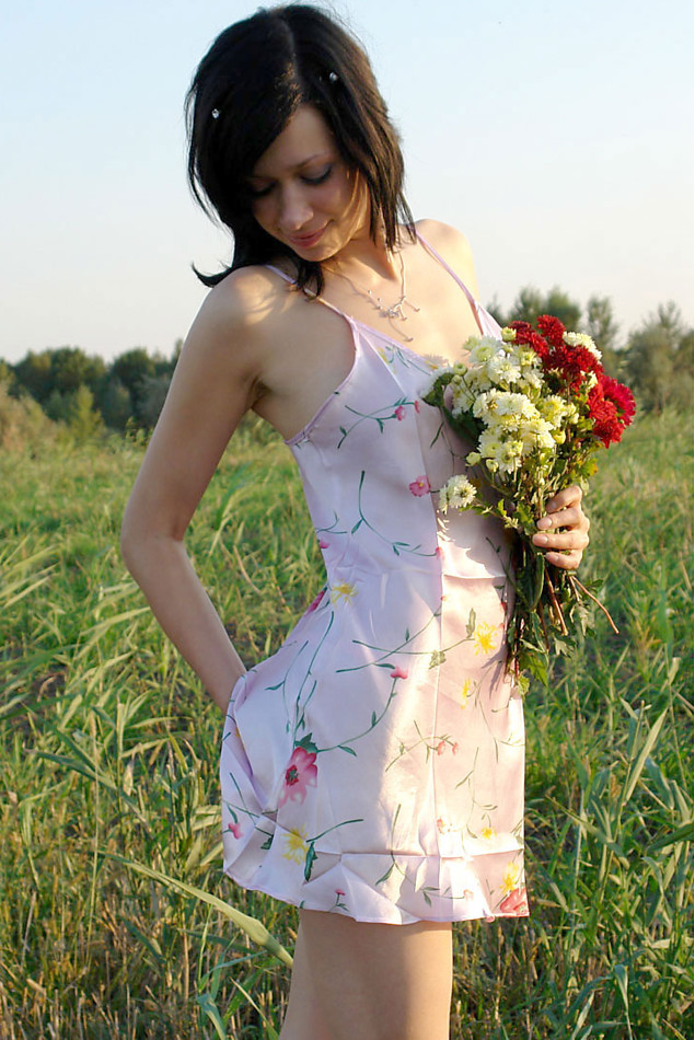 Nubiles Green Fields with Holly