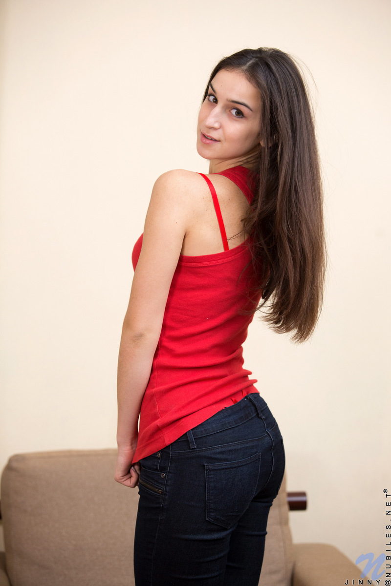 Jinny - Tight Body - nubiles XXX - photo #2