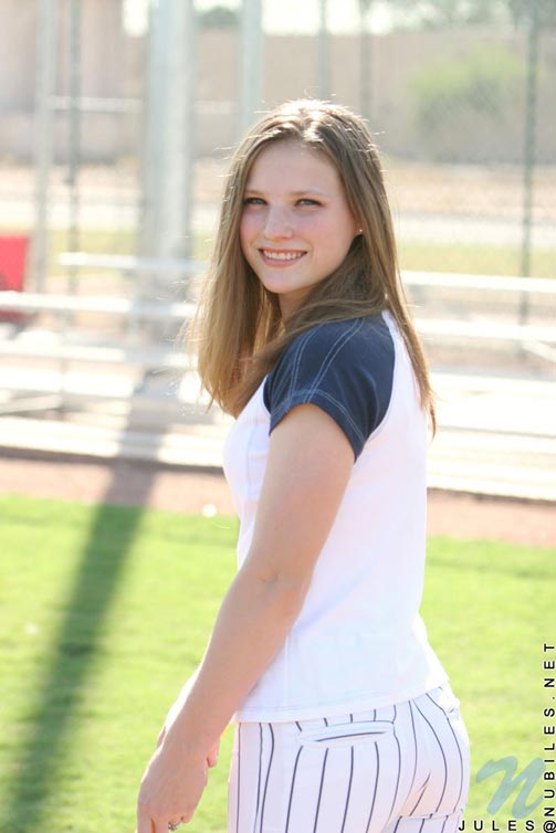 Jules - Basball - nubiles XXX - photo #3