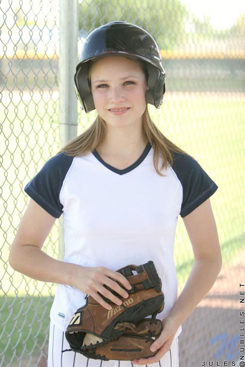 Jules - Basball - nubiles XXX - photo #6