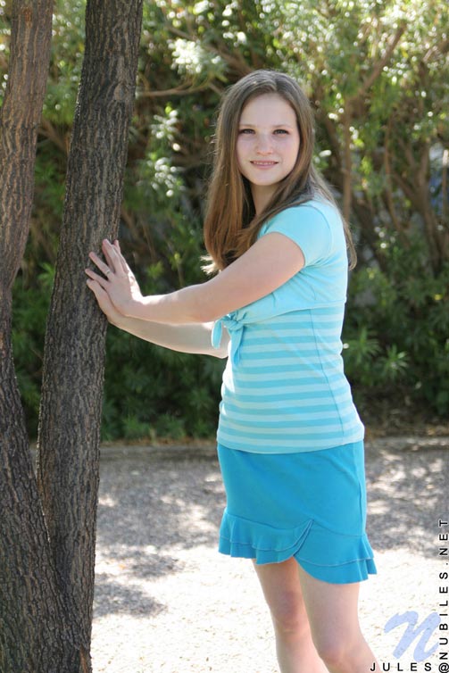 Jules - Blueonblue - nubiles XXX - photo #2