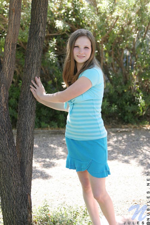Jules - Blueonblue - nubiles XXX - photo #3