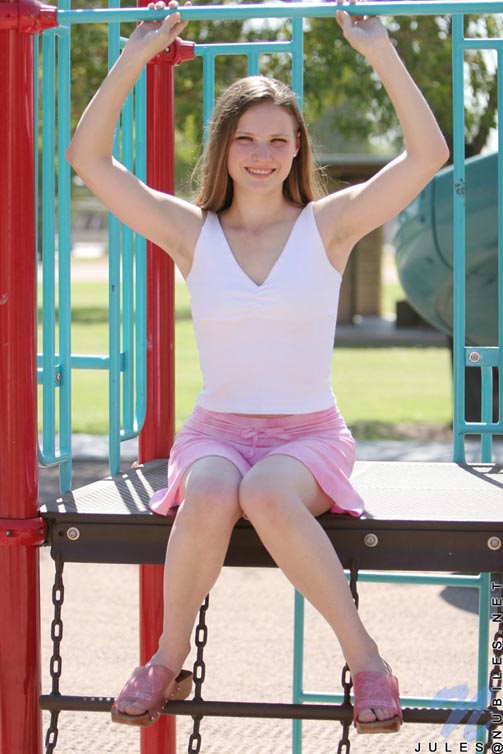 Jules - Playground - nubiles XXX - photo #11