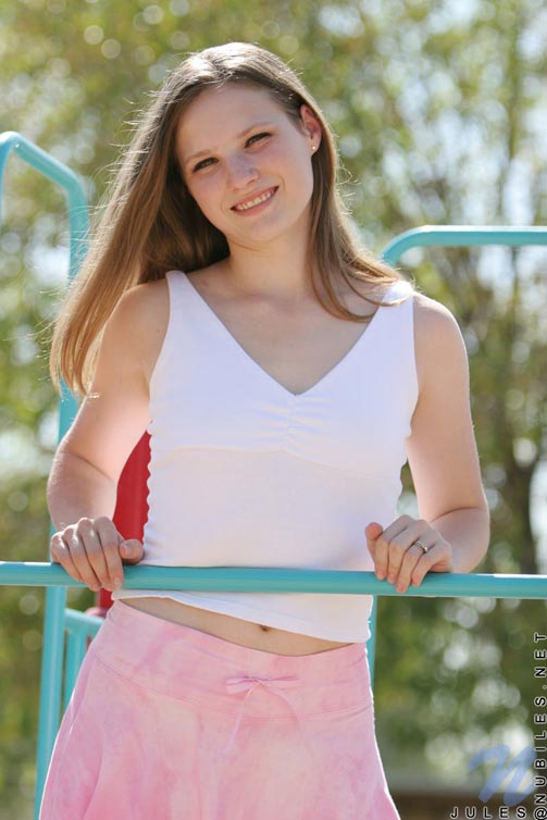Jules - Playground - nubiles XXX - photo #6