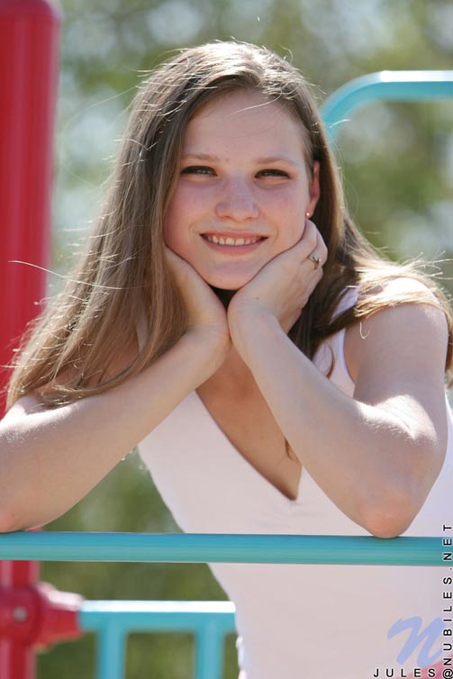 Jules - Playground - nubiles XXX - photo #8