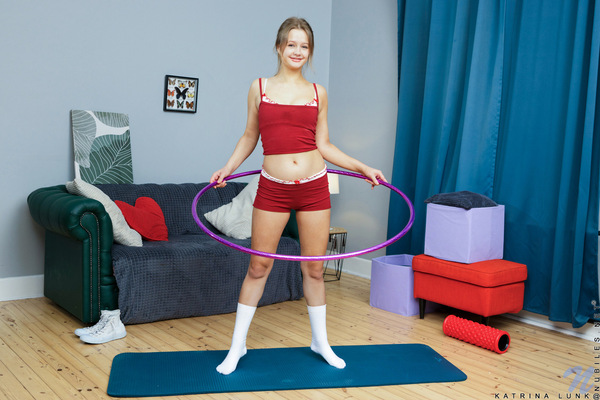 Katrina Lunk - Work Me Out - nubiles XXX - photo #3