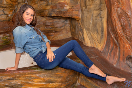 Katrina Osuna - Wetter Is Better - nubiles XXX - photo #3