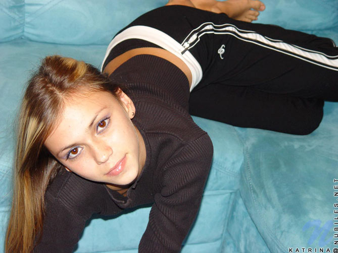 Katrina - Couch - nubiles XXX - photo #5