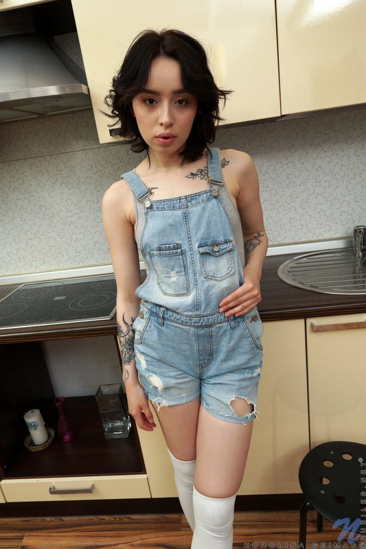 Korolina Geiman - Hot For You - nubiles XXX - photo #1