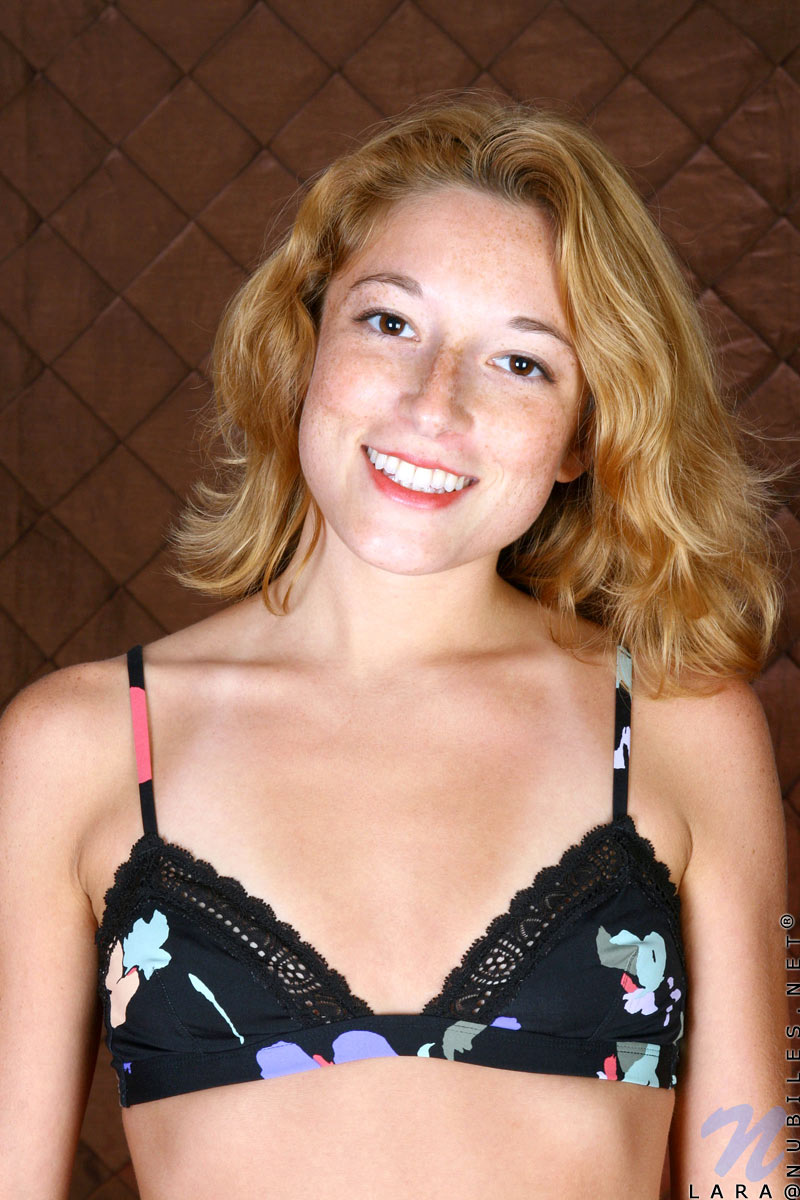 Lara - Rabbittoy - nubiles XXX - photo #1