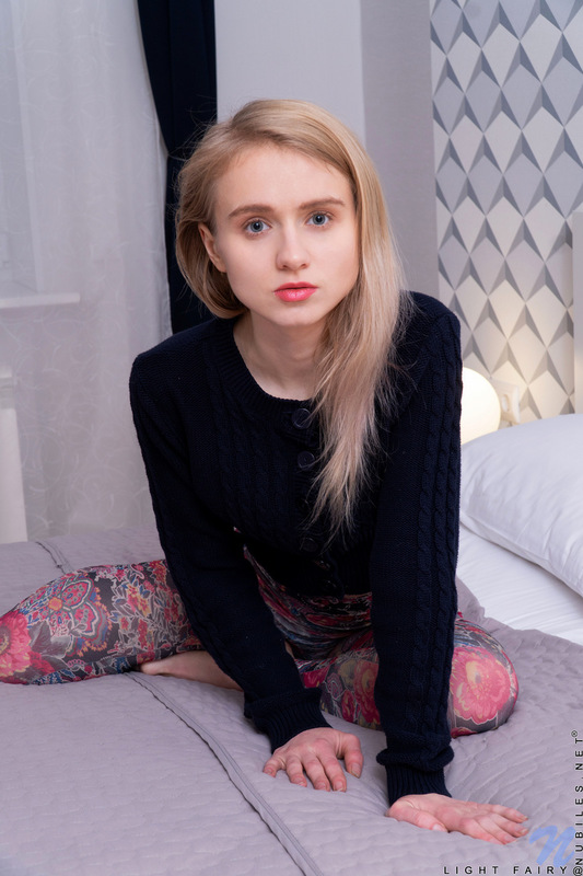 Light Fairy - Pretty And Petite - nubiles XXX - photo #1