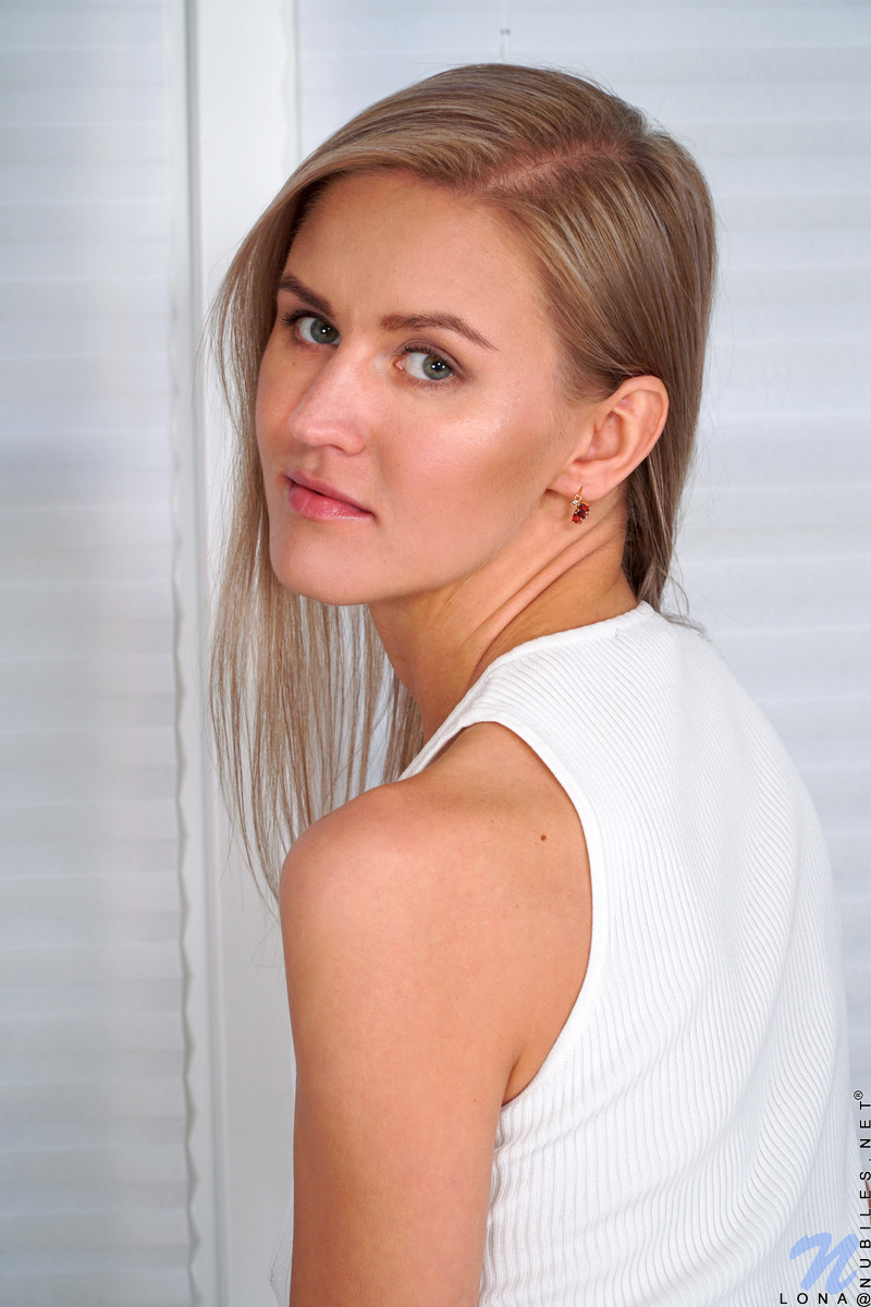 Lona - Model Beauty - nubiles XXX - photo #2