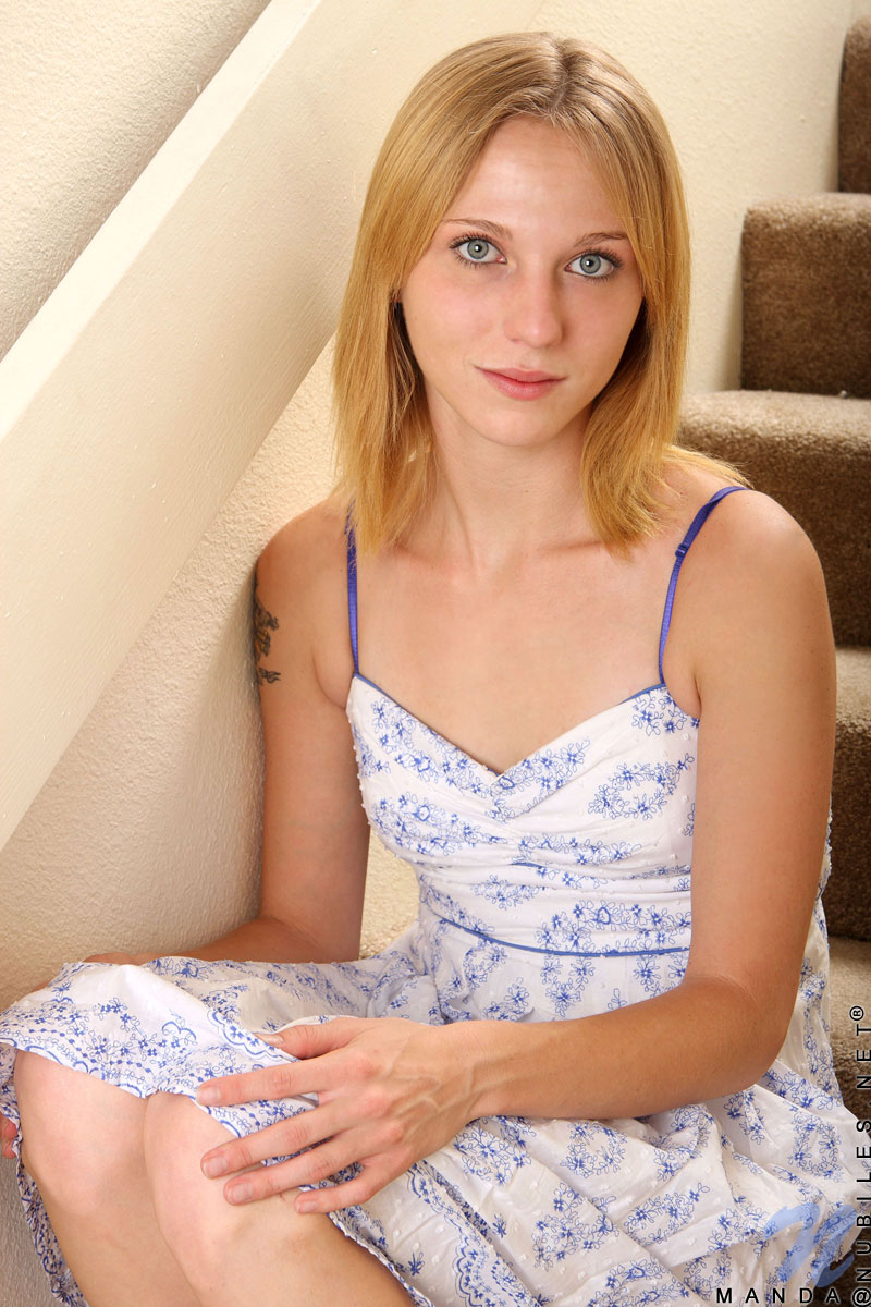 Manda - Bigred - nubiles XXX - photo #1