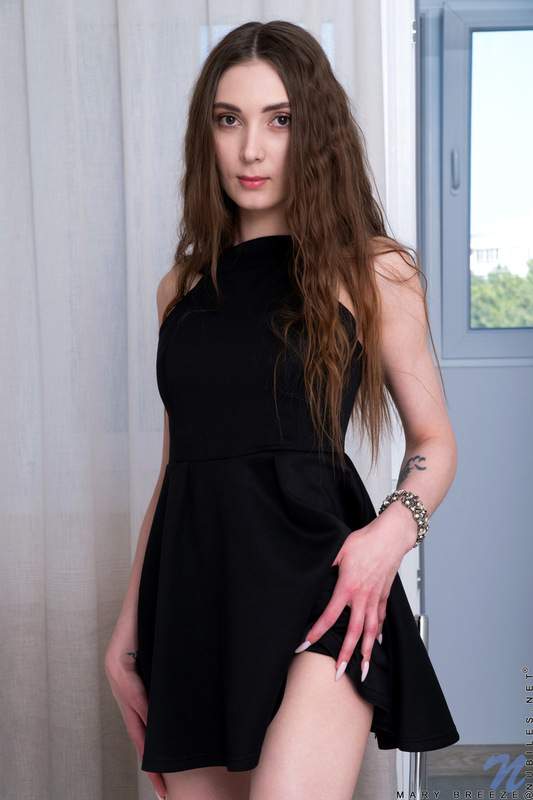 Mary Breeze - Young Beauty - nubiles XXX - photo #3
