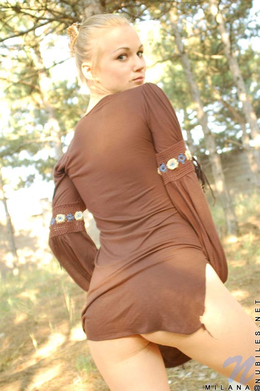Milana - Trees - nubiles XXX - photo #4