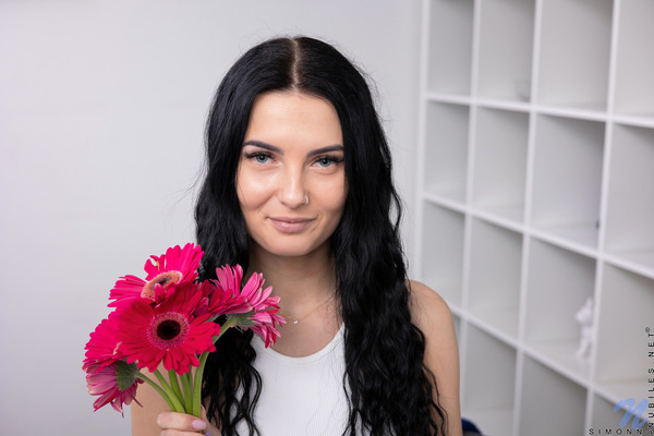 Simon Kitty - Big Beautiful Tits - nubiles XXX - photo #2