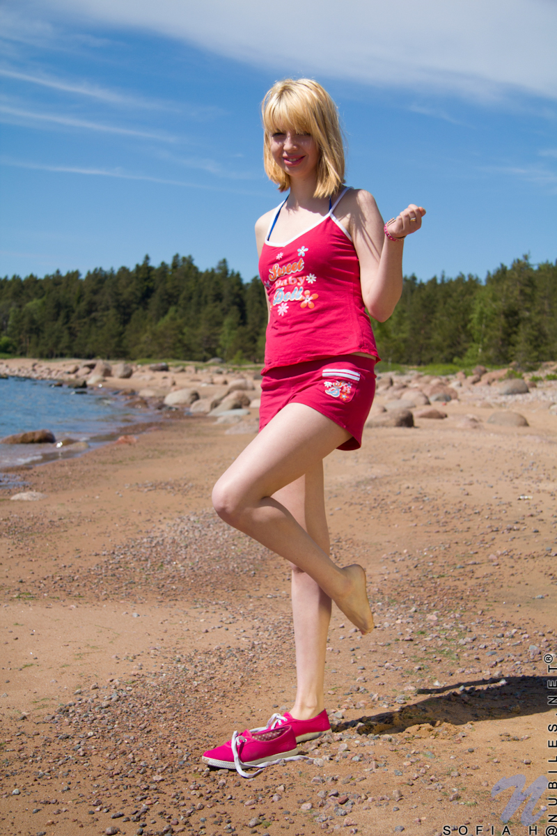 Sofia H - Naked At The Beach - nubiles XXX - photo #3