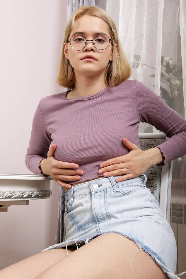 Nubiles Nice Tits with Sunny Shine