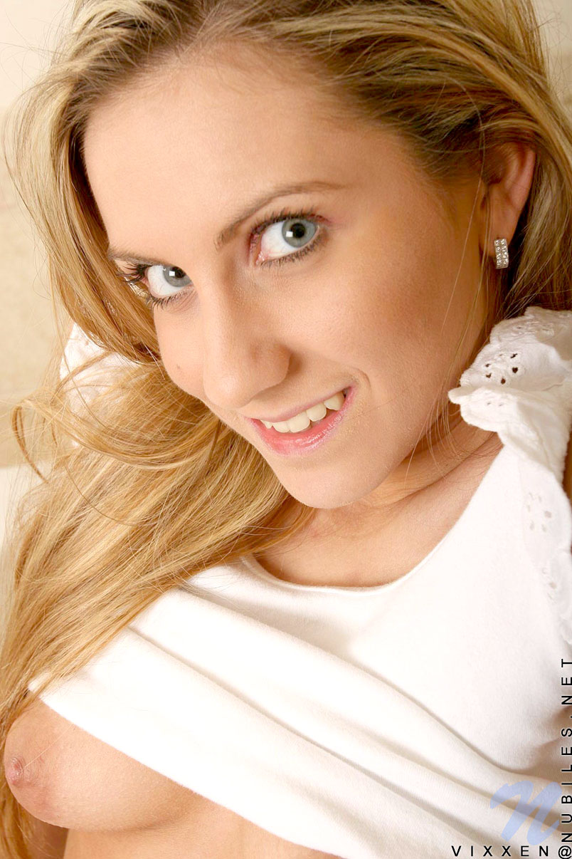 Vixxen - Bathroom - nubiles XXX - photo #15