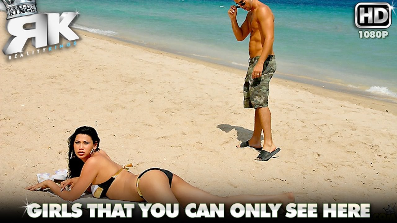 8thstreetlatinas presents banging-beach-body in episode: Banging Beach Body