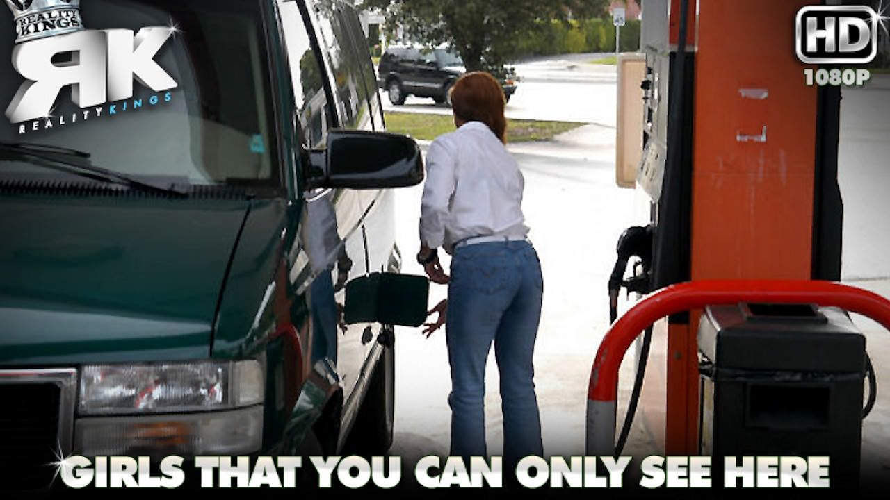 8thstreetlatinas presents pump-her-ass in episode: Pump Her Ass