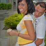 8thstreetlatinas.com Tres Besos photo #2