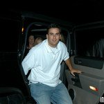 inthevip.com Looking Up photo #0