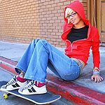 pure18.com Skate Chick Lick photo #00