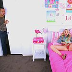 pure18.com Sugar Lips photo #1