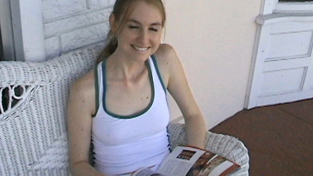 streetblowjobs presents muffin-stuffin in episode: Muffin Stuffin