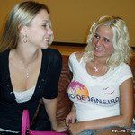 welivetogether.com Bargain Hunters photo #00