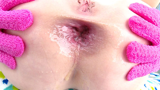 Samantha Craves A Pounding TrueAnal